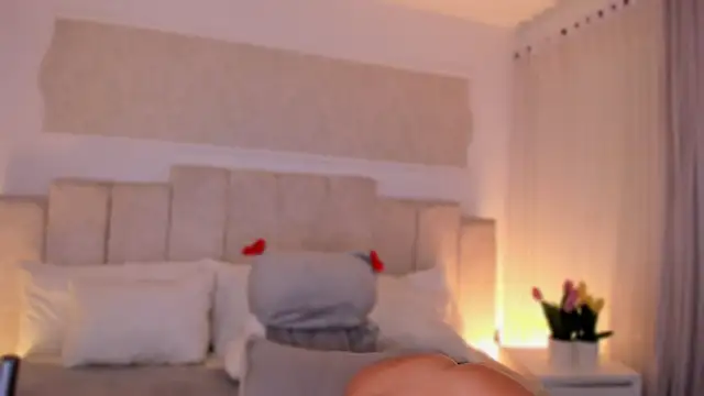 Chatroom XXX en direct de Nicolle_W