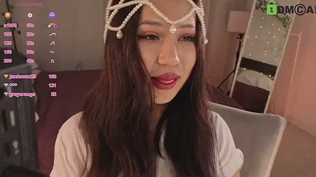 Erika_Kim Adlı Modelin Canlı XXX Sohbeti