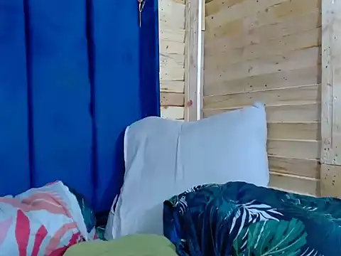Chat XXX ao vivo de creamyslender23