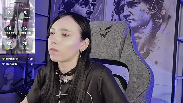 SeraphineSparda Adlı Modelin Canlı XXX Sohbeti