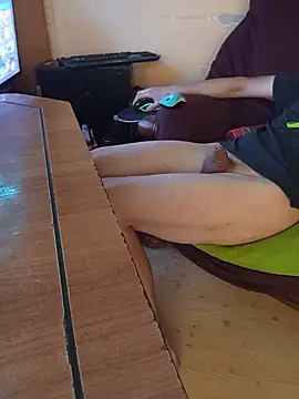 XXX chat uživo modela Martynew
