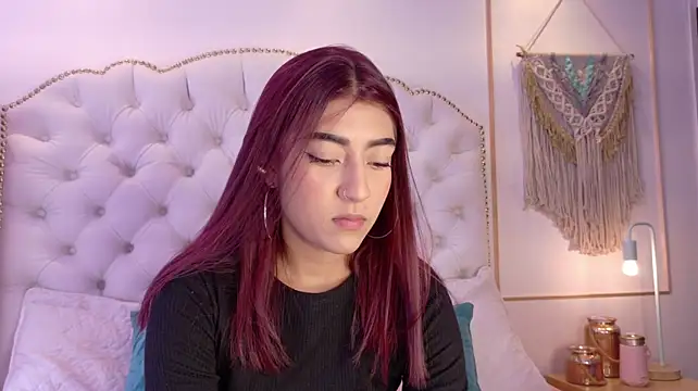 AriaStonne live XXX chat