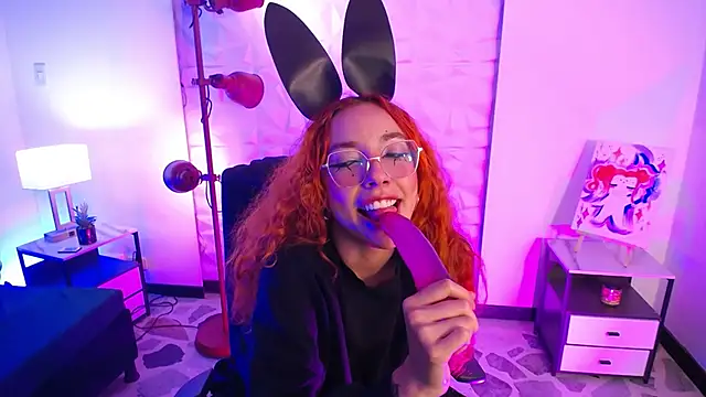 mere_in_redd Live XXX-Chat