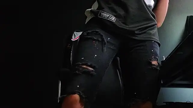 Онлайн чат XXX FelixStarkk