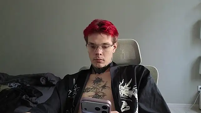 DENIS_HERE live XXX chat