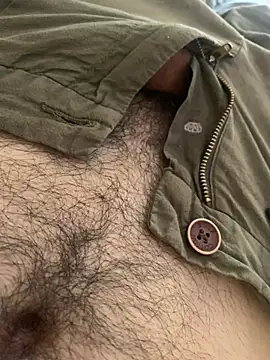 MuzzyFacing XXX чат на живо