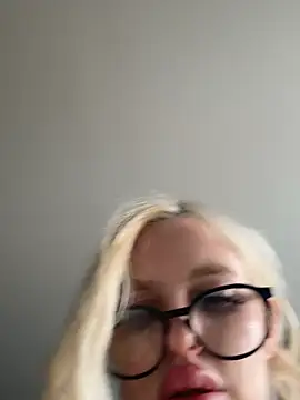 دردشة Steffi_Snowbunny الجنسية المباشرة