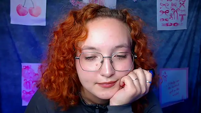 Chat +18 de MissAriaa ao vivo