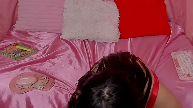 Chat +18 de Pinky_purr ao vivo