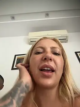 Juuhschmitt Live XXX-Chat