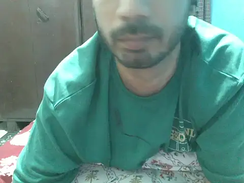 Živý XXX chat Precumboner