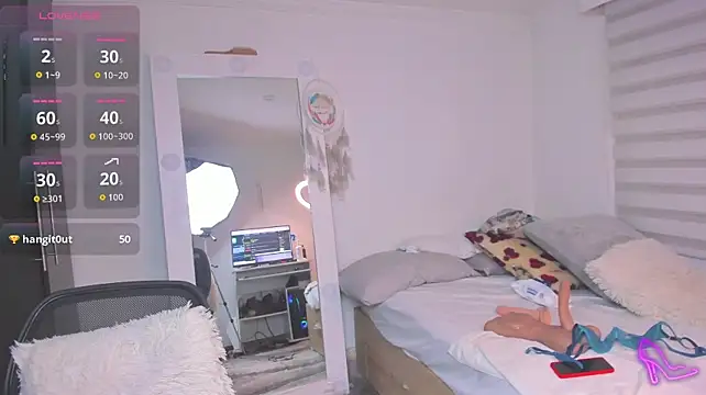 Czat XXX na żywo – SharonVelvet