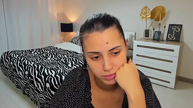Chat XXX ao vivo de Jasmine_Stewart