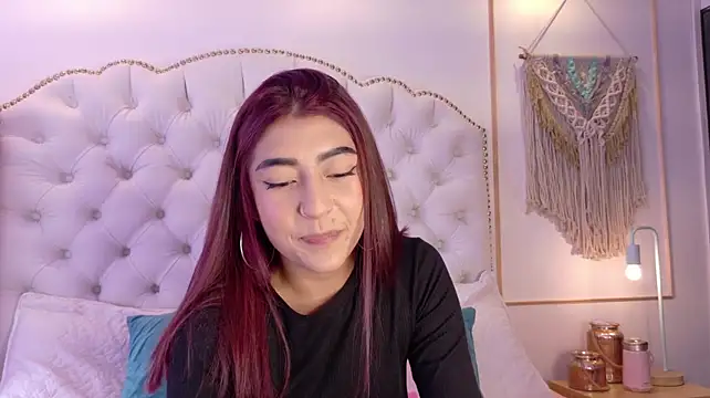 AriaStonne's Live XXX Chat