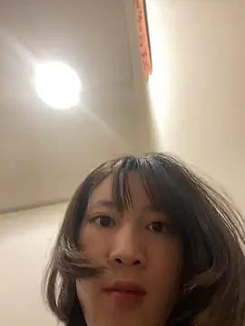 Онлайн чат XXX littleqiu