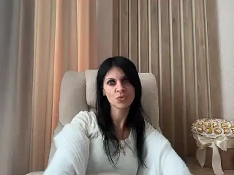 Živý XXX chat InjaAtHome