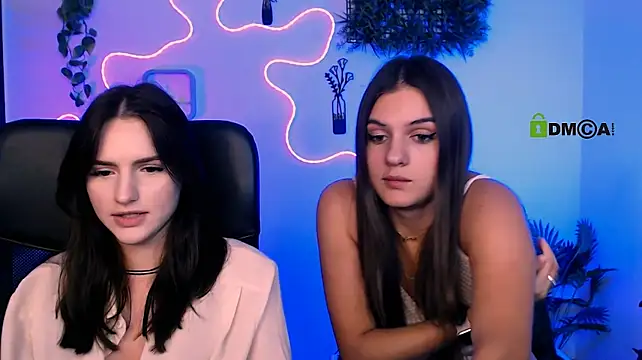 lisa_dark_ Chat XXX in diretta