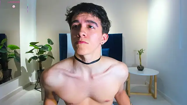 Austinbolt Live XXX Chat