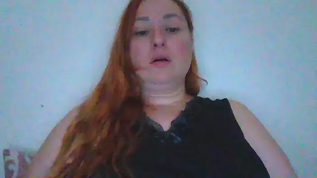 Foxy_Kate3333: онлайн-секс-чат