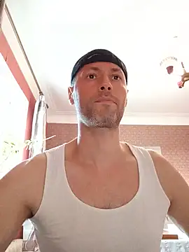 Онлайн чат XXX Andre202