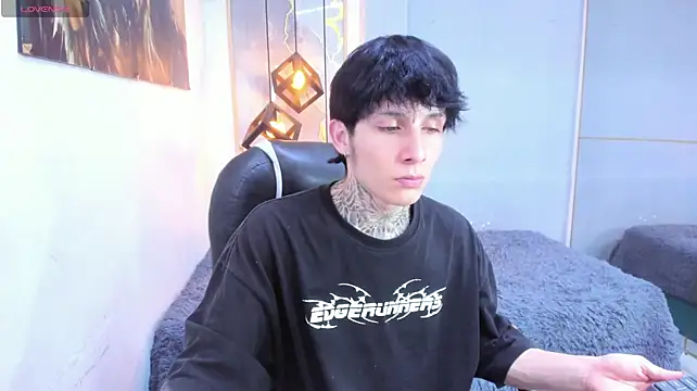 Chat XXX ao vivo de Cry_thereal