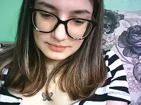 Chat +18 de Bannycherrie ao vivo