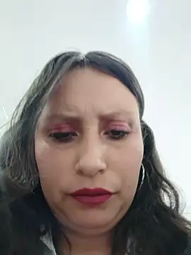LIA--23's Live XXX Chat