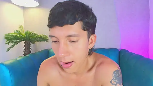 JacoboSwam Chat XXX in diretta