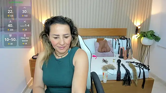 XXX chat uživo modela luciana_ballesteros_