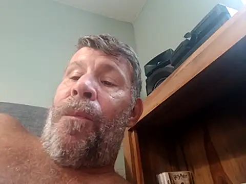 stud2512 – Naživo XXX chat