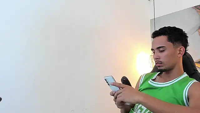 Chat +18 de DrakeFoxx ao vivo