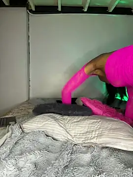 Cataleyasweetbooty Adlı Modelin Canlı XXX Sohbeti