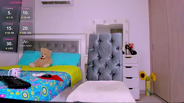 צ'אט XXX בשידור חי של sharonDulce