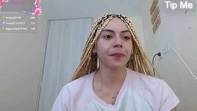 aprildumont's Live XXX Chat