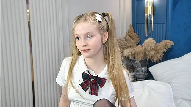 Chatroom XXX en direct de LilianHowards