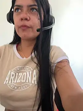 Cherryblazexoxo 现场XXX聊天