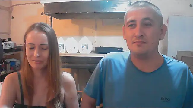 Chat XXX ao vivo de DenMaretxx