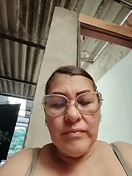 Chat XXX en directo de AlexxiaaMat