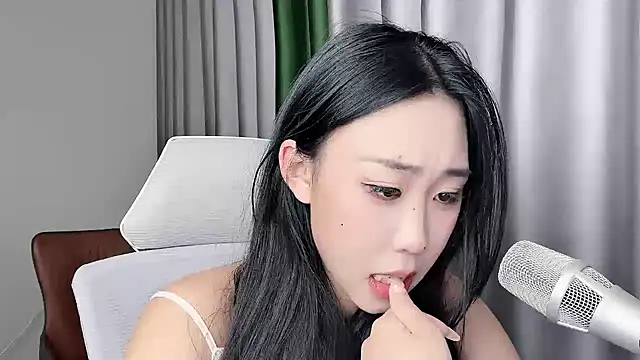 diudiu622 라이브 XXX 채팅