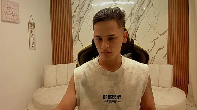 sexy_andres01のウェブカメラショー