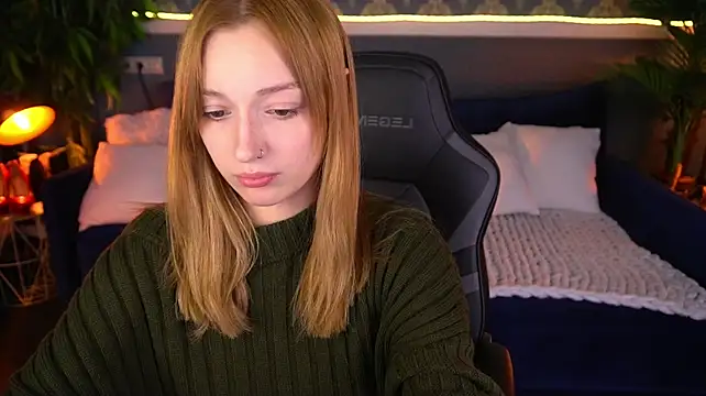 Онлайн чат XXX LizzaMoonn