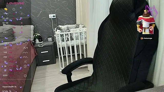 Alice_Weiss' Live XXX Chat