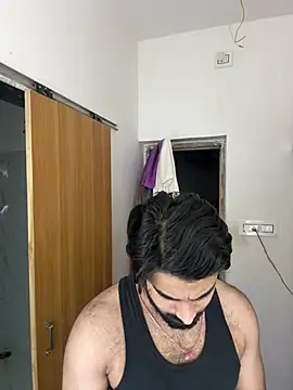 Royalboy_03 在線直播表演