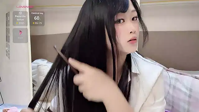 yueyue2003 – Naživo XXX chat
