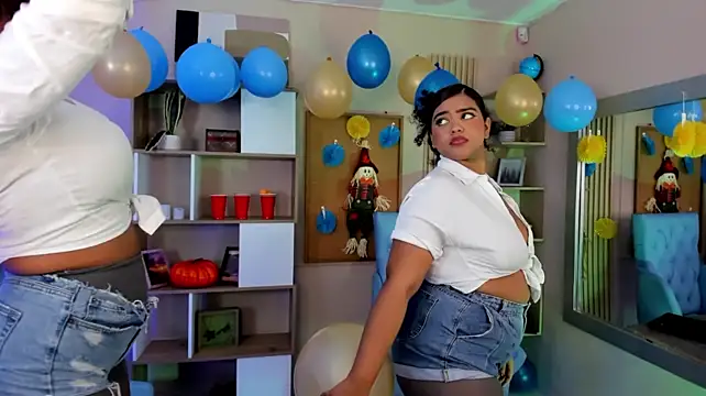 צ'אט XXX בשידור חי של emma_rules99