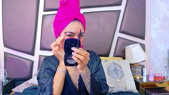 NicoleEsposito – Naživo XXX chat