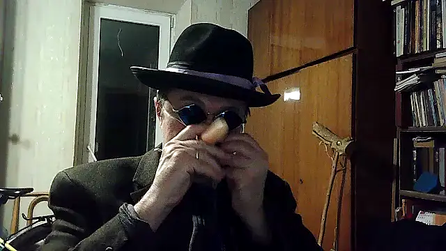 Chat +18 de Pokaz2020 ao vivo
