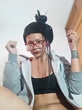 צ'אט XXX בשידור חי של xblackstarX1