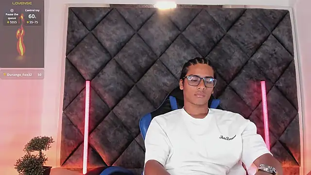 Chatroom XXX en direct de LiamKron