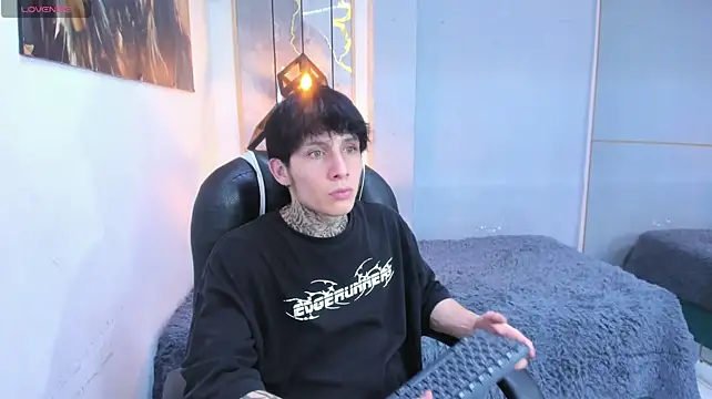 Cry_thereal Live XXX Chat